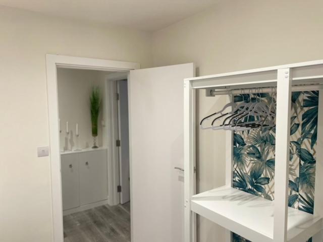 2 Bedroom Serviced Apartment London Bagian luar foto